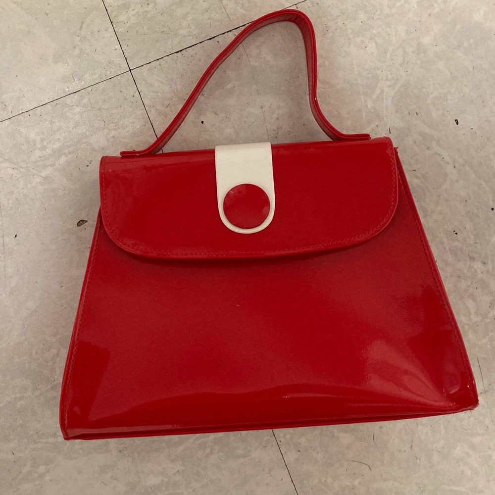 Small red Olivia purse